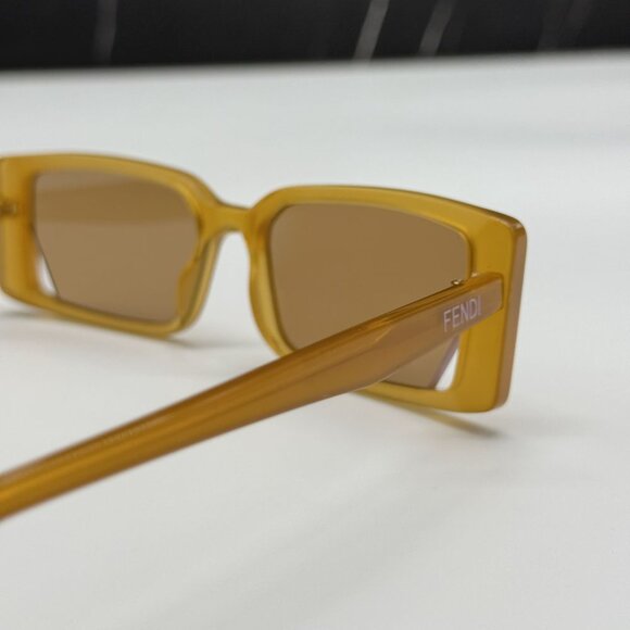 NEW FE40164I 44J FENDI SQUARE ORANGE WOMEN FENDI SUNGLASSES main image 6